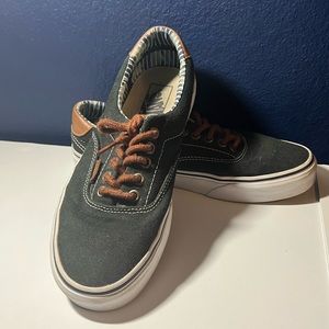 Black vans!